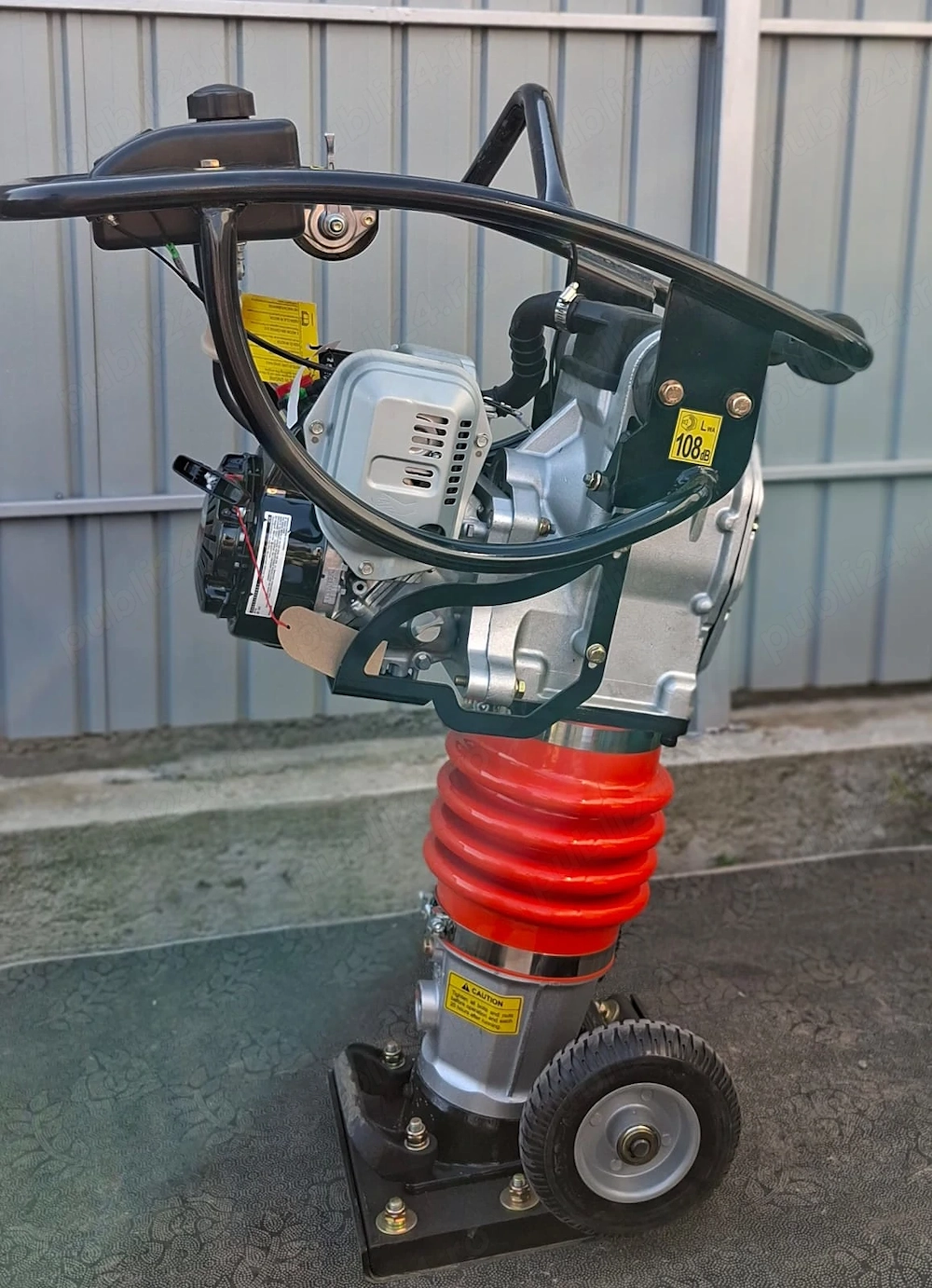  Compactor  model jhb-75