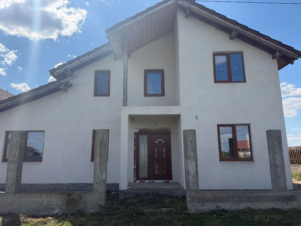 Casa noua Vila Mandruloc   Arad 