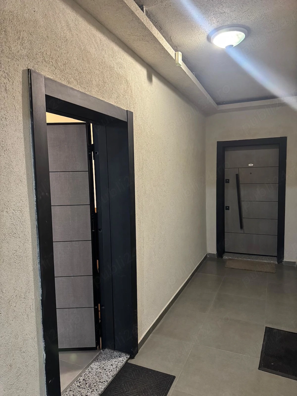 Cautam Aplicatori Tencuială Decorativă Casa de Scara