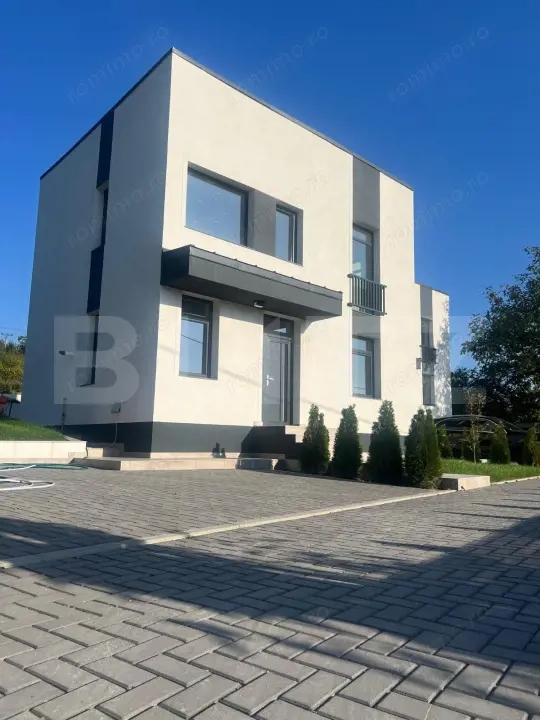 Reședință premium în Bârnova | Arhitectură modernă și construcție fără compromis