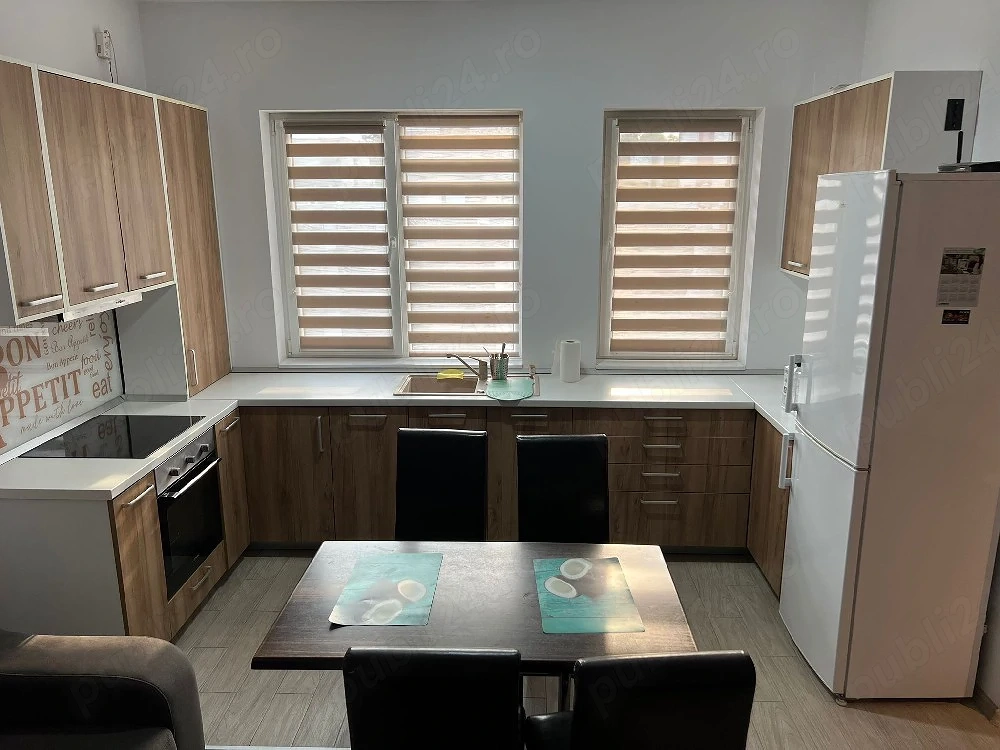 Duplex 4 camere Compozitori