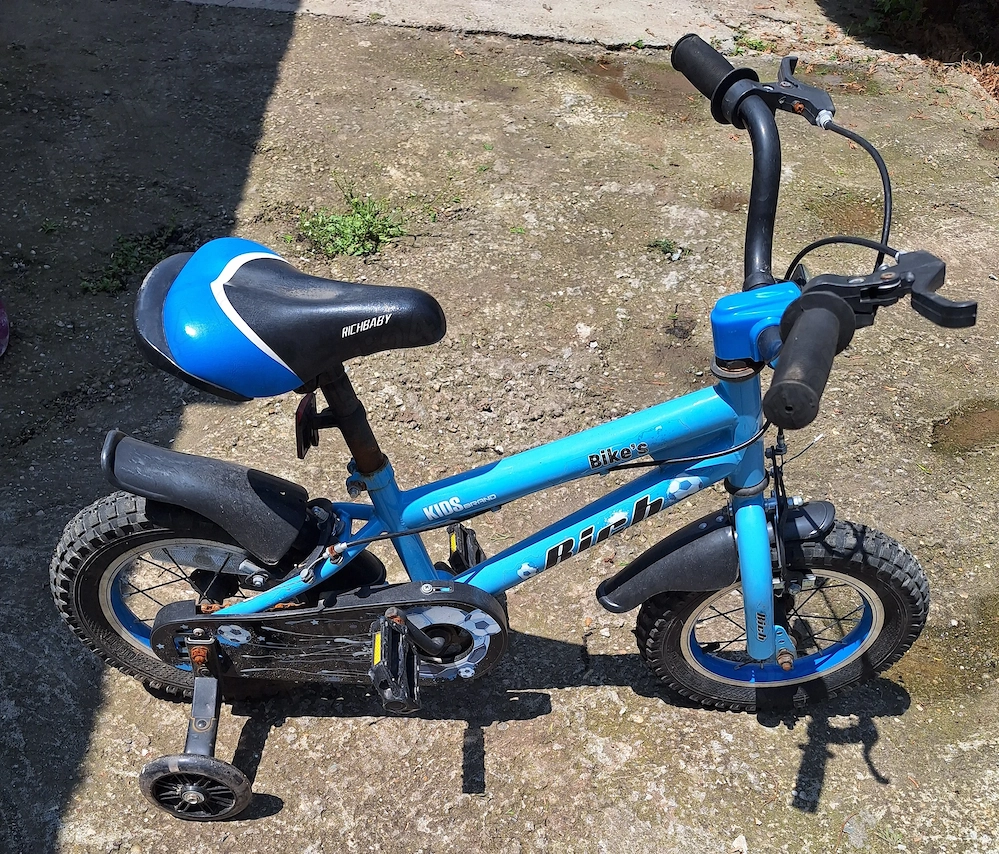 Bicicleta copil 3-6 ani