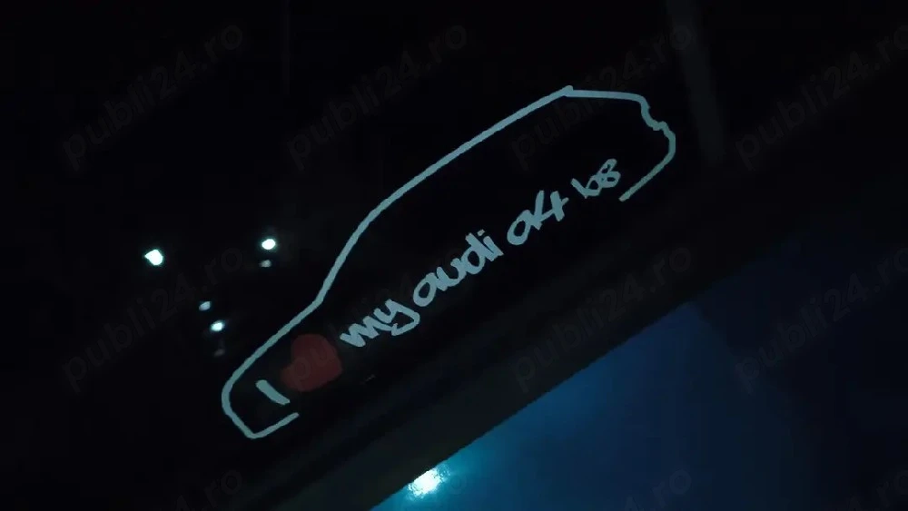 Vând Audi A4 B8, motor 2.0 TDI 143 CP,