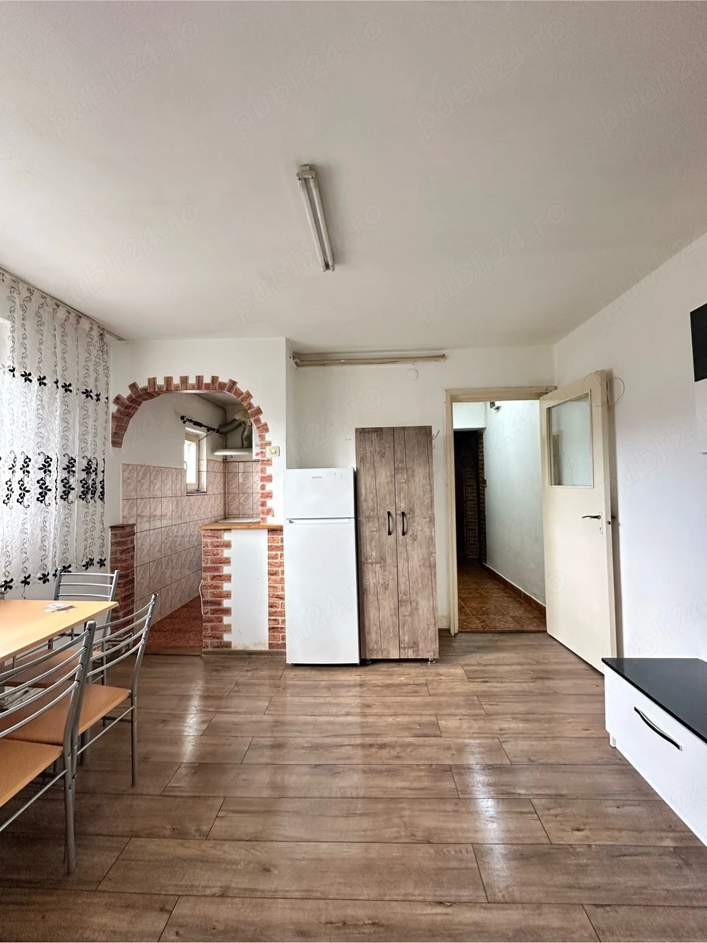 Garsonieră cu 2 camere de închiriat