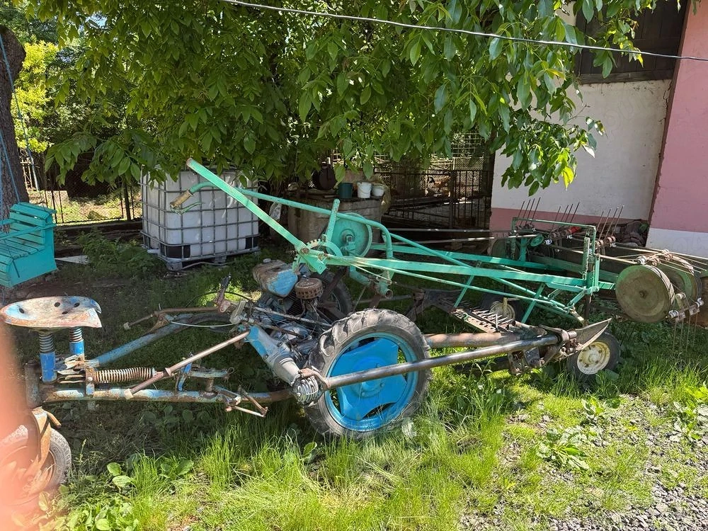   Vând coasă bcs