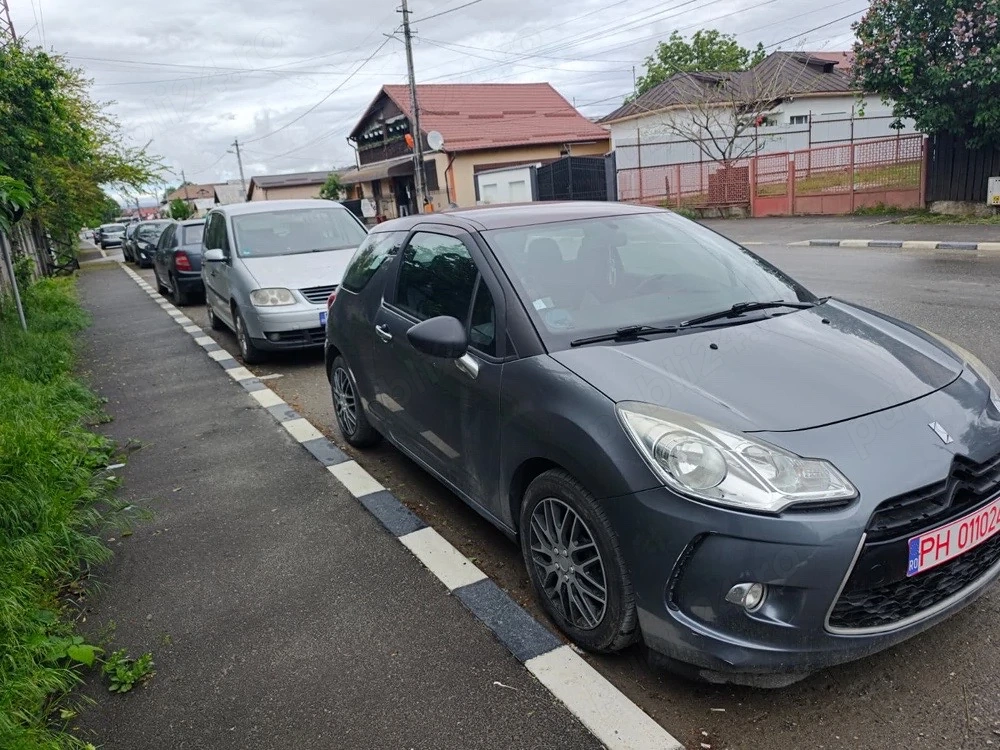 Vând Citroen DS3