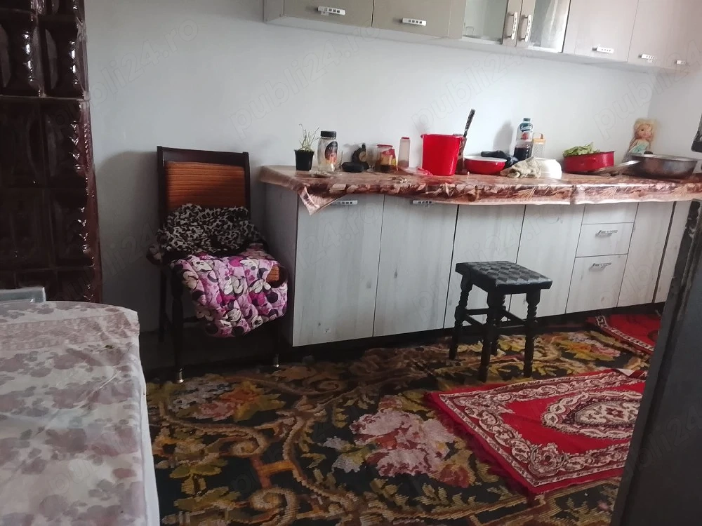 Inchiriez casa în comuna breasta județul dolj
