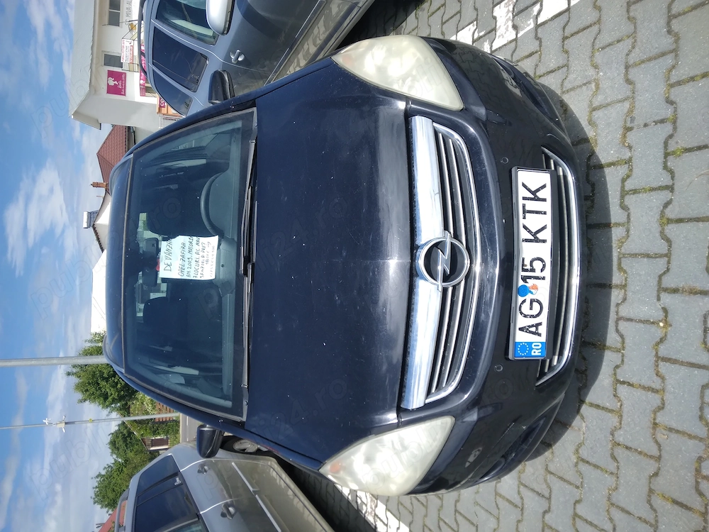 Vand opel zafira bună de funcționare proprietar acte la zi 7locuri navigație motor 1.7diesel 