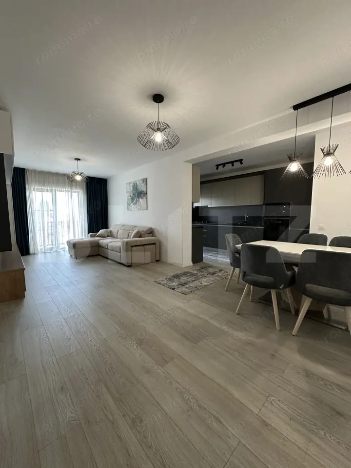 Apartament cu 2 camere de vânzare cu loc de parcare inclus –  Unirii