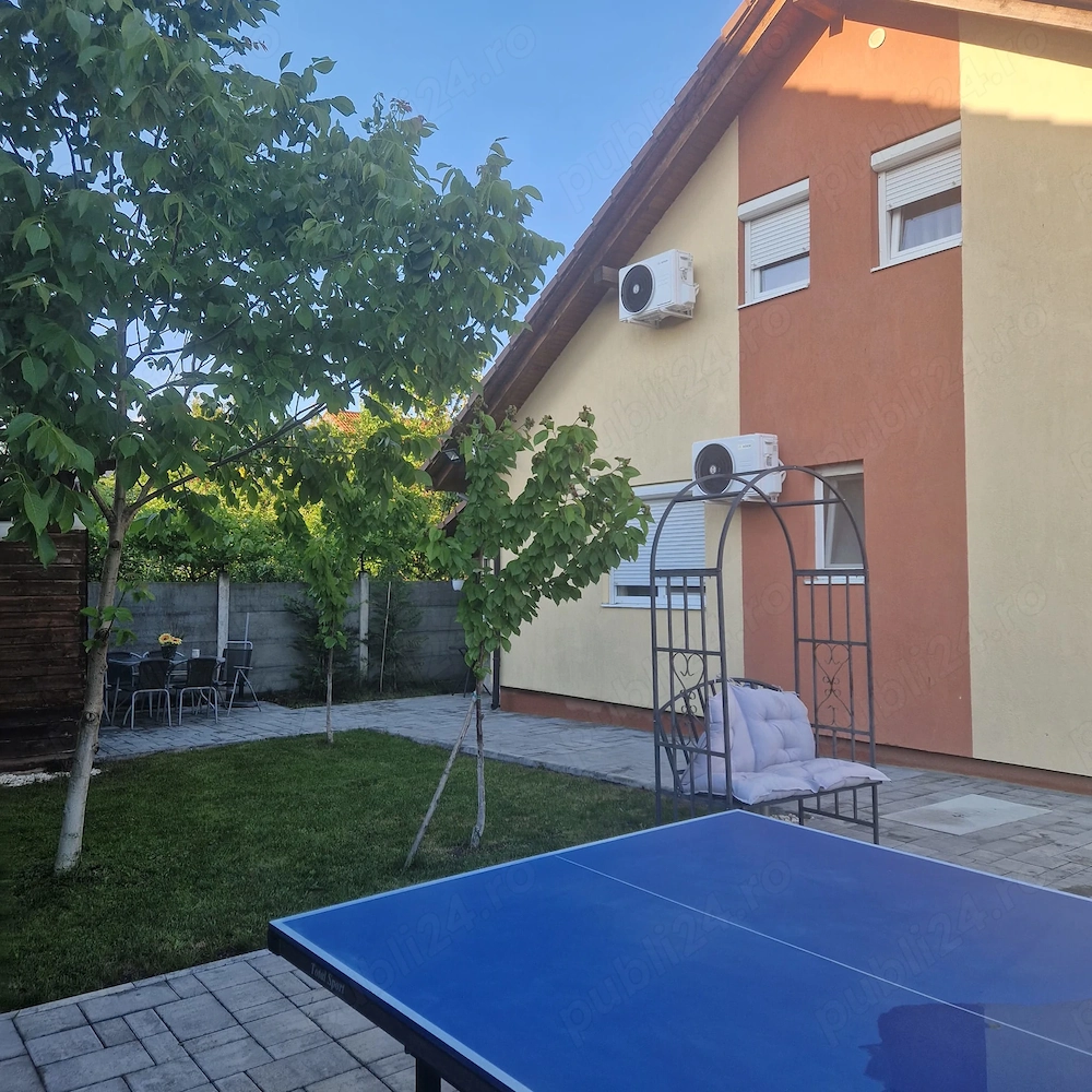 Jumătate duplex P+M 5 camere, 3 băi, mobilat și utilat, Mosnita Noua, Cartier Europa
