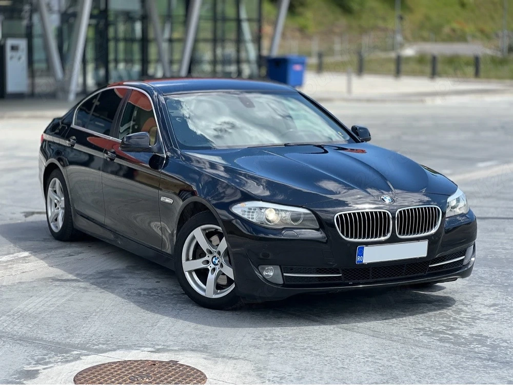 BMW Seria 5 F10 520D Automat