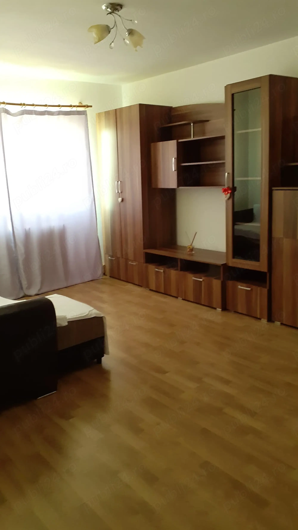 Apartament 2 camere decomandat de inchiriat