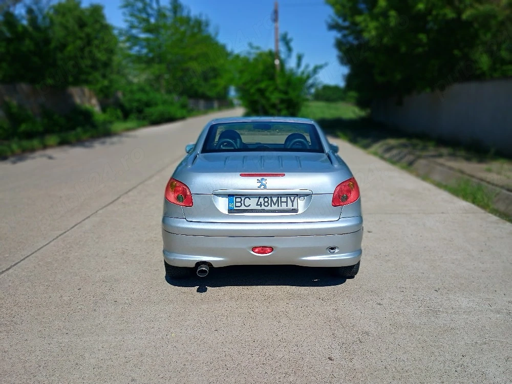 Vând Peugeot 206 cc