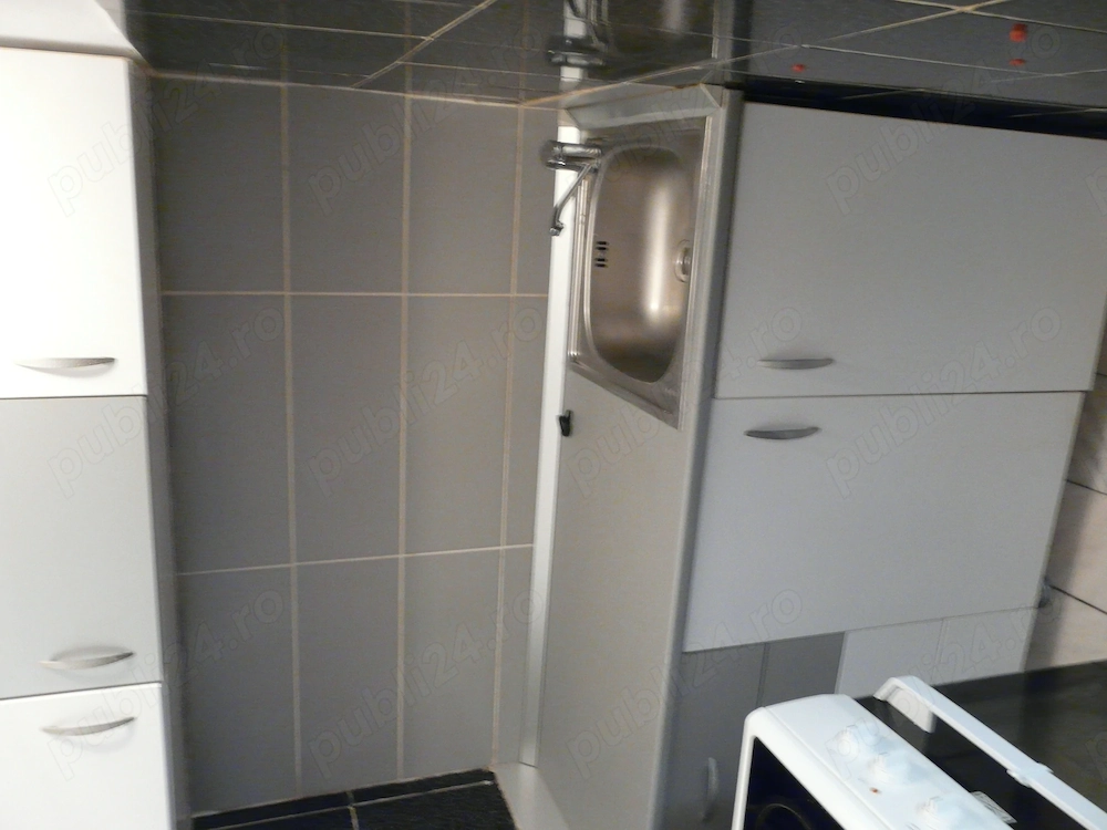 Persoana fizica inchiriez garsoniera marasti renovata,pret 200 eur