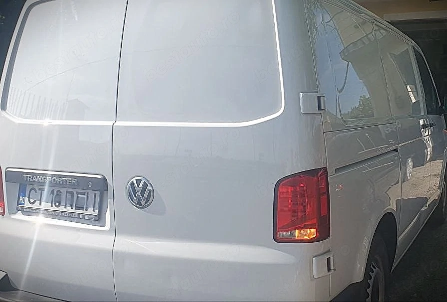 Utilitara Volkswagen Transporter 2.0 Diesel TDI 2021