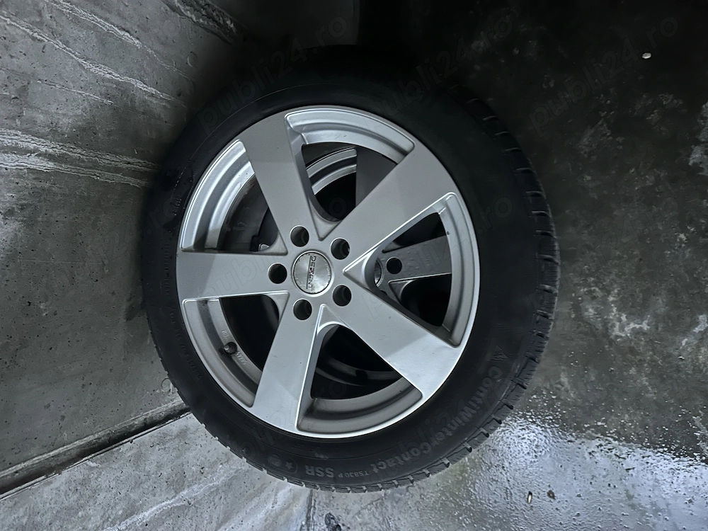 Vând set roți de aliaj 205/55R17