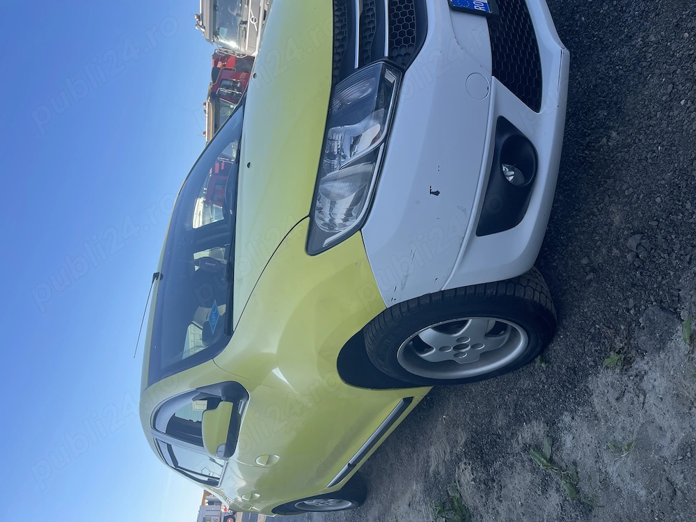 Vând Dacia Logan 1,2 an 2016 