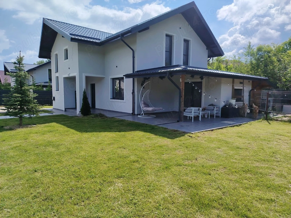  Vila Premium 2025 în Izvorani   Lângă Pădure & Lac | Pompă de Căldură