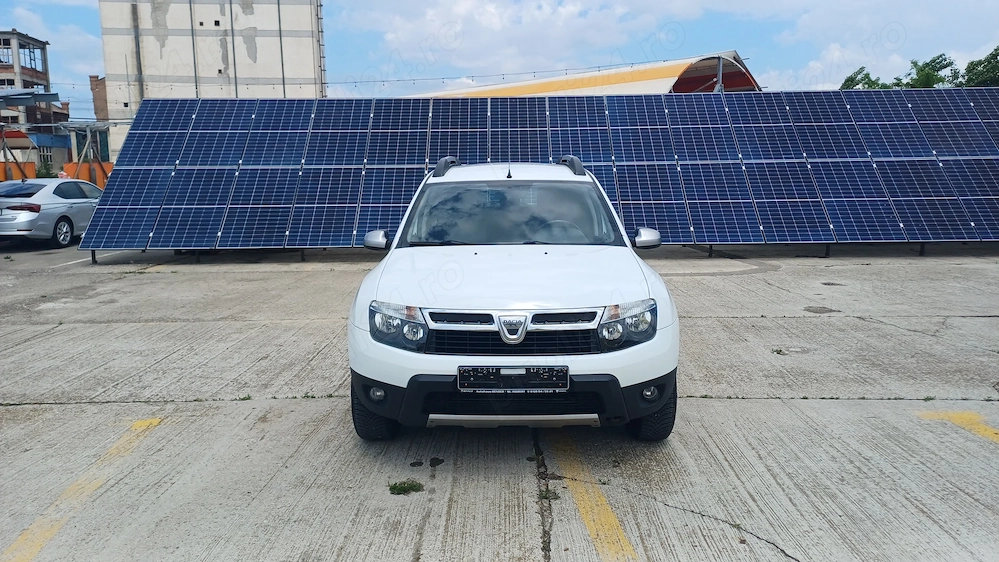 Dacia duster 1.5 dci 110 cai 6 trepte euro 5 Prestige ,aer,jante,cd ,202.000km Import Germania