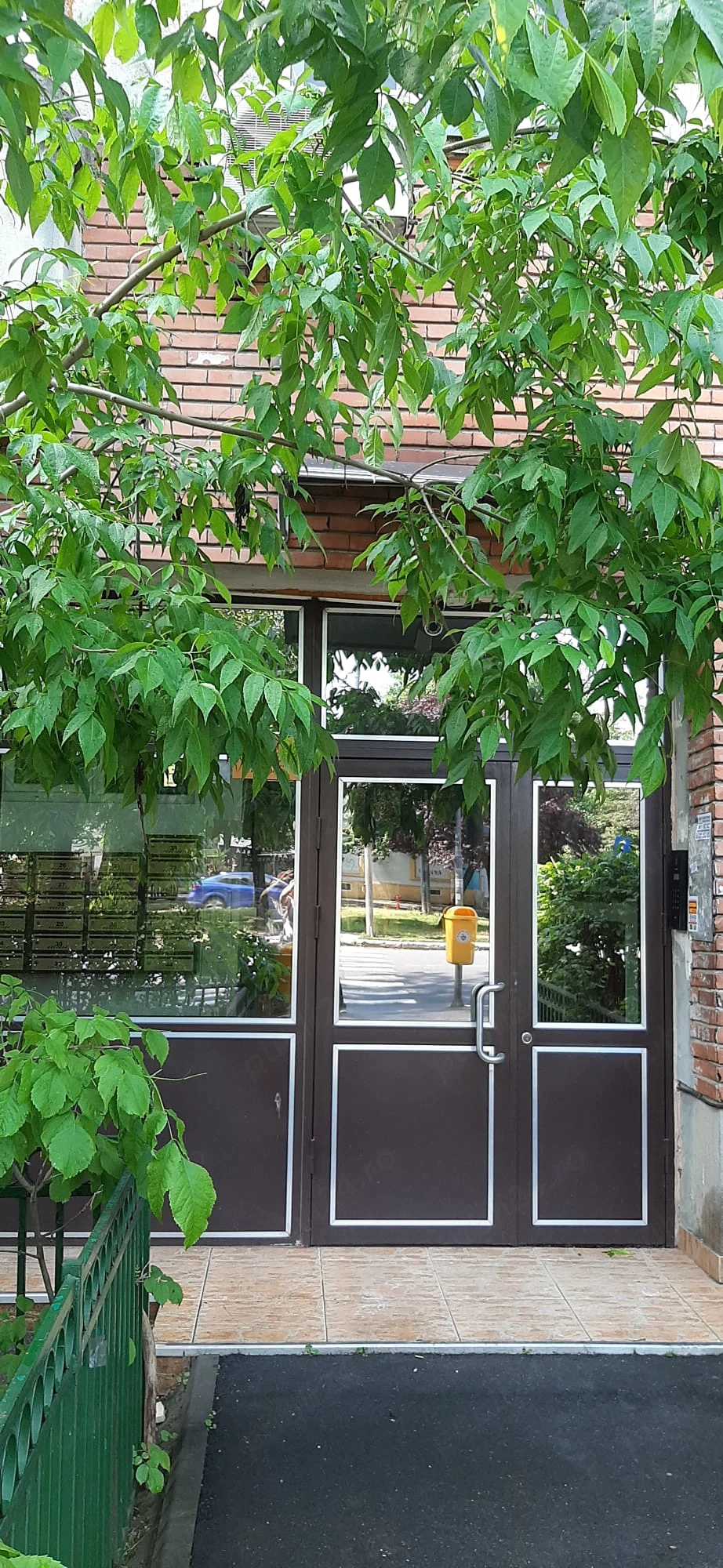 Apartament 2 camere RENOVAT COMPLET | Panduri | Metrou 5 min | 53 mp