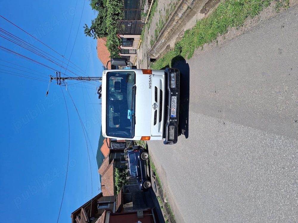De vanzare Nissan altelon 110 