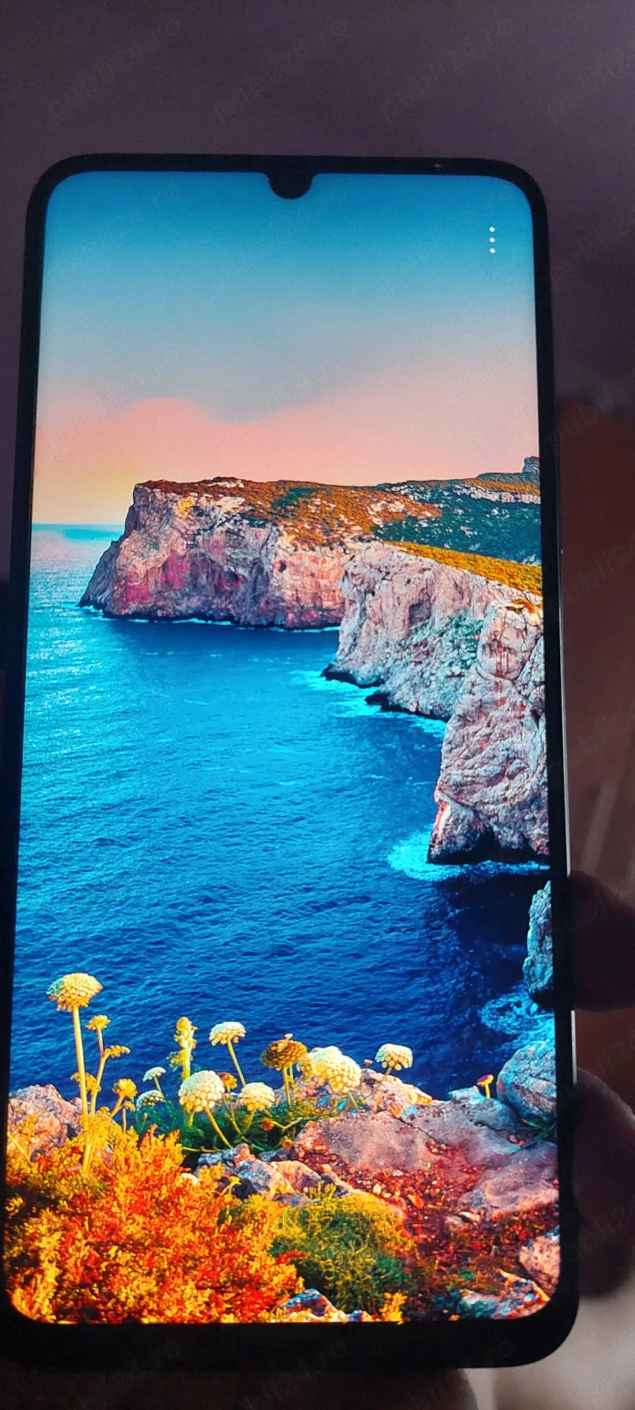 Vand telefon mobil Honor X7