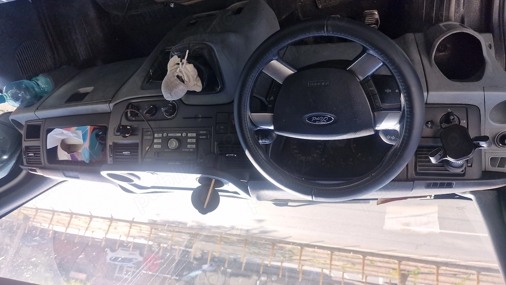 Ford transit 2012