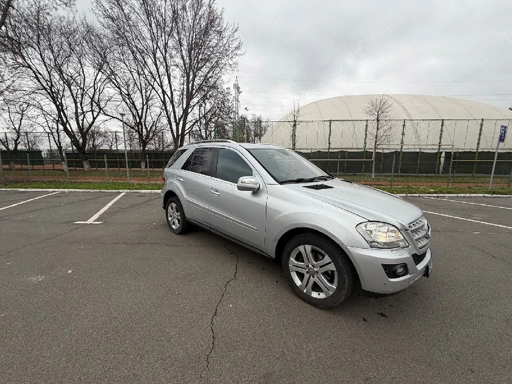Vand sau schimb ML 350 an 2009 4 Matic