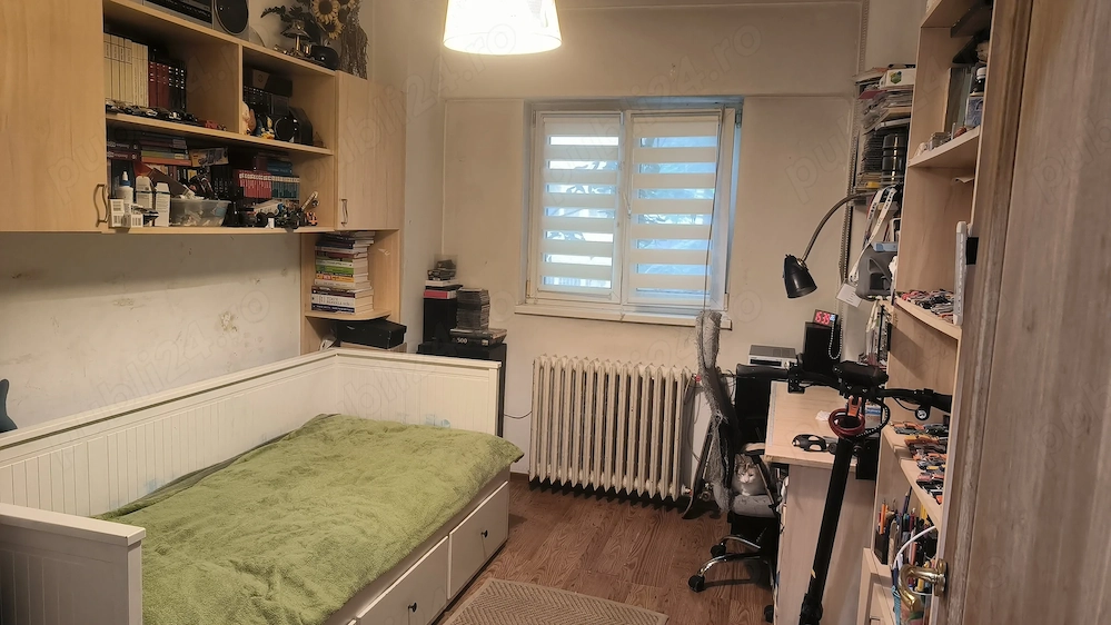 Vând apartament 3 camere