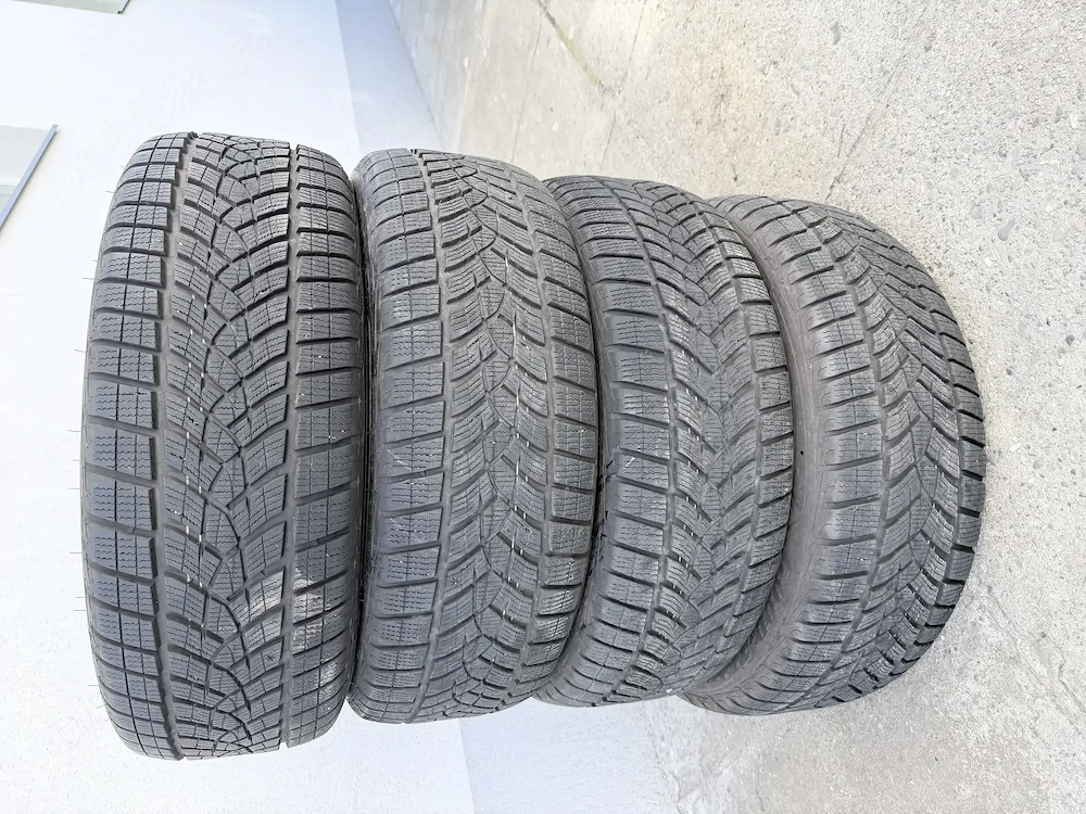 Anvelope Goodyear iarna suv 