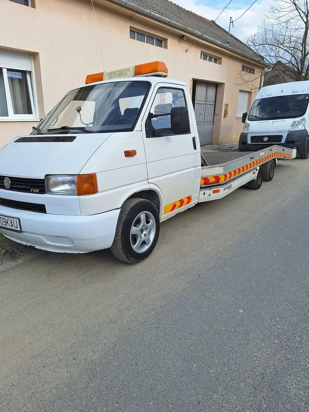 Autoplatformă wv 2,5tdi hidraulică