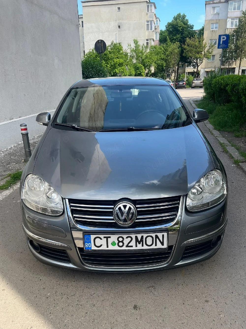 Vand Volkswagen jetta 1.6 mpi an fab 2008 propietar