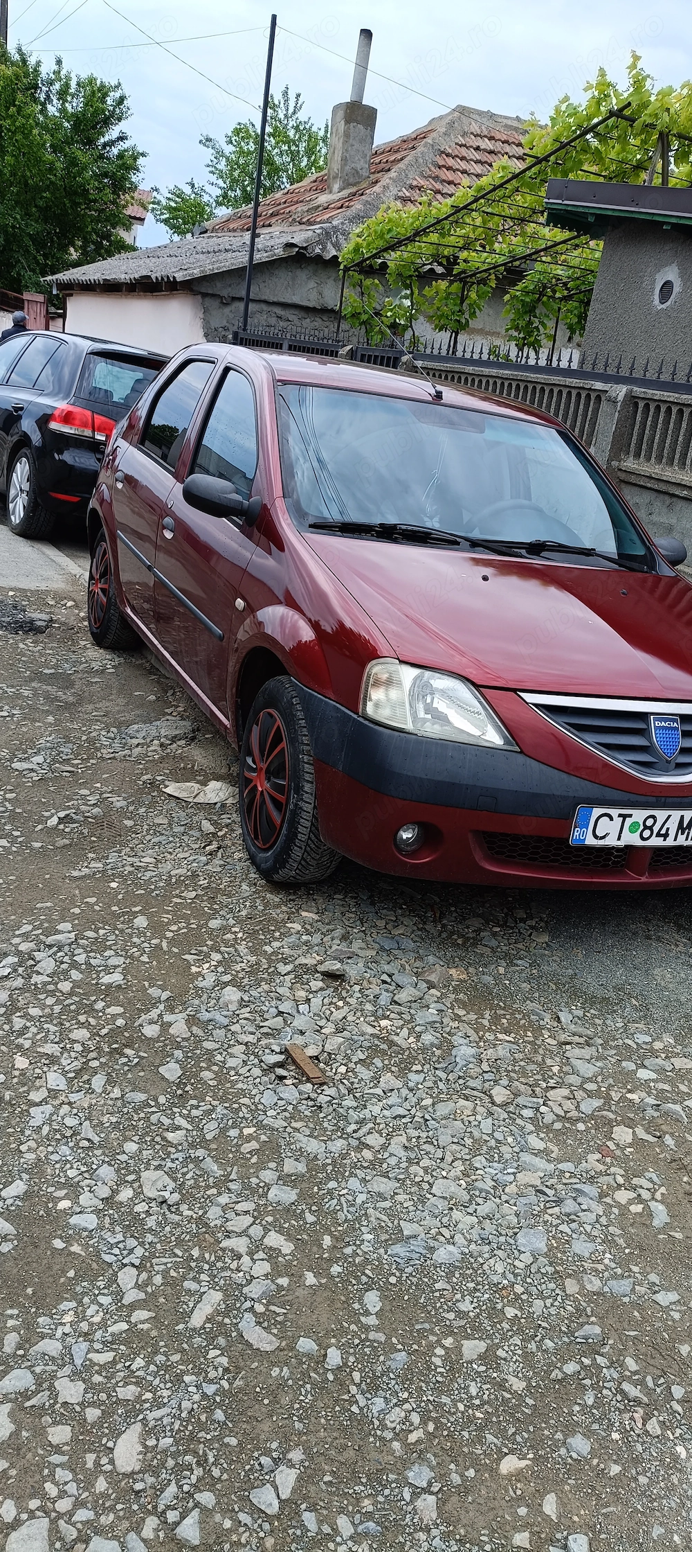 Proprietar .Vand Logan 
