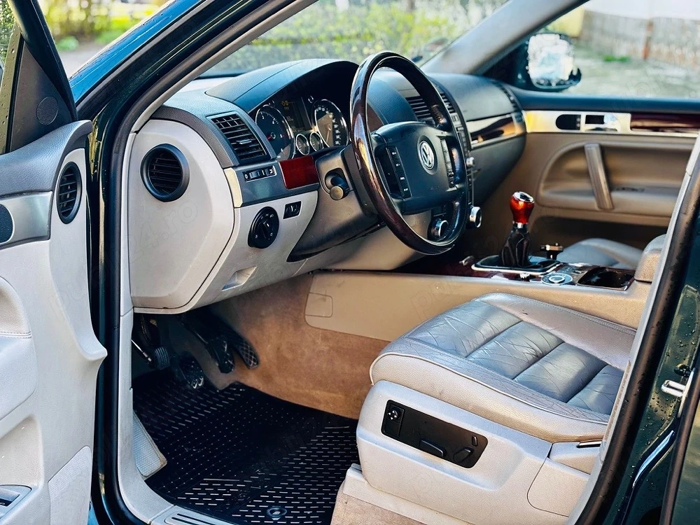 Touareg 2.5 tdi  Manual 