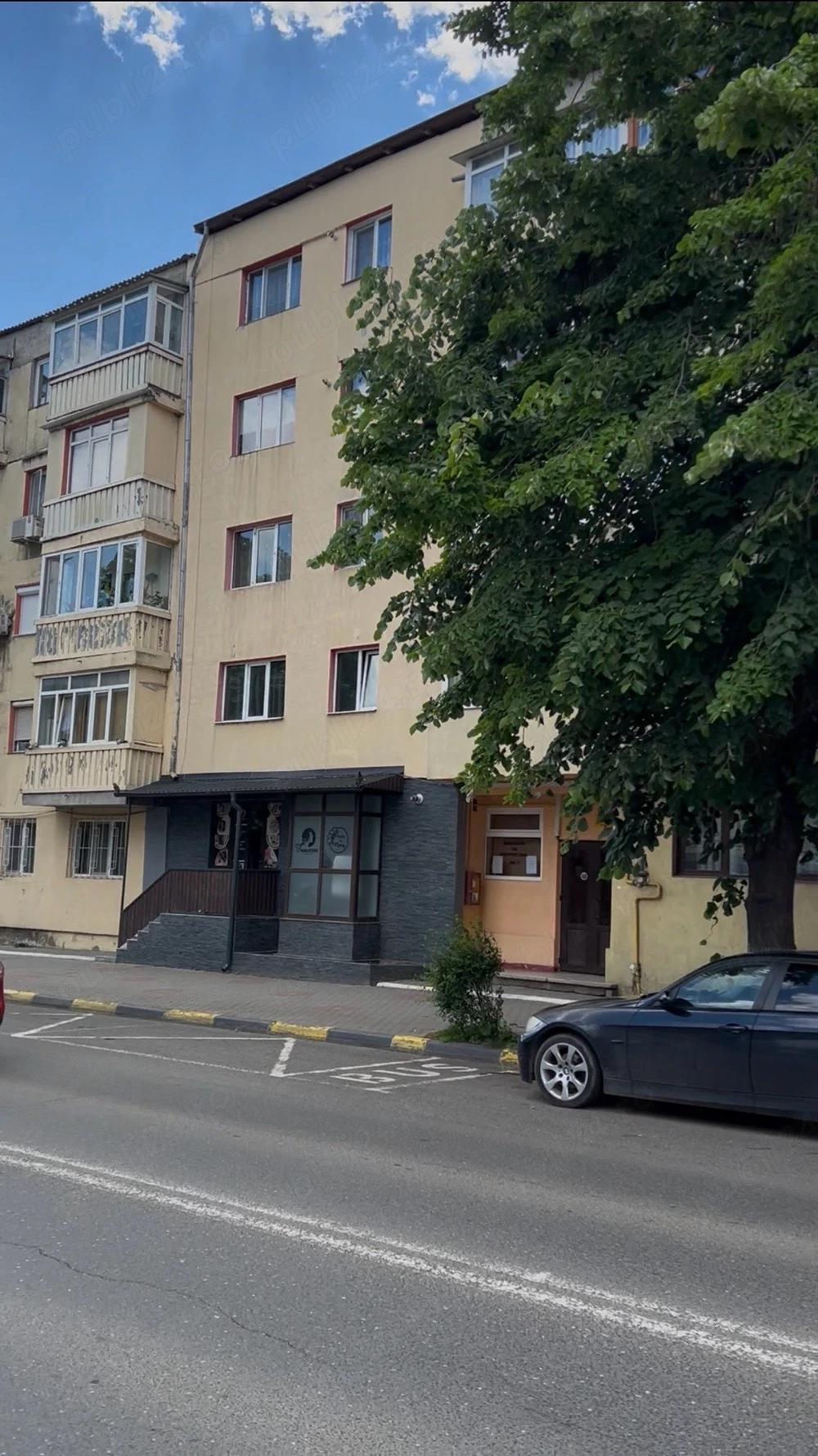 De vânzare Apartament 2 Camere, Tecuci, Confort 1 Decomandat