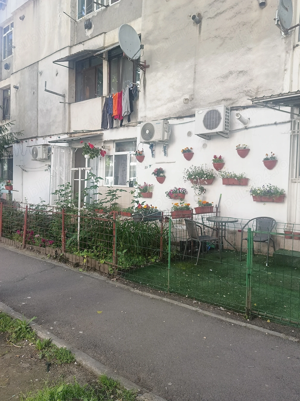 Vând Garsoniera k14 lângă biserica Anastasia 