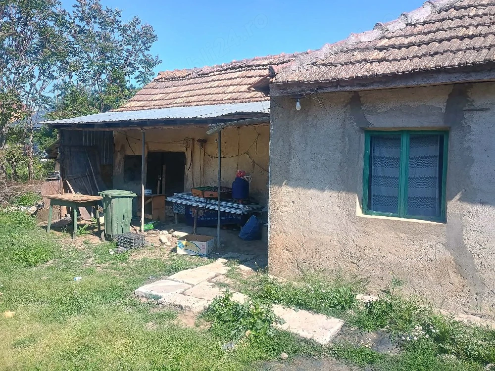 Casă de vânzare 