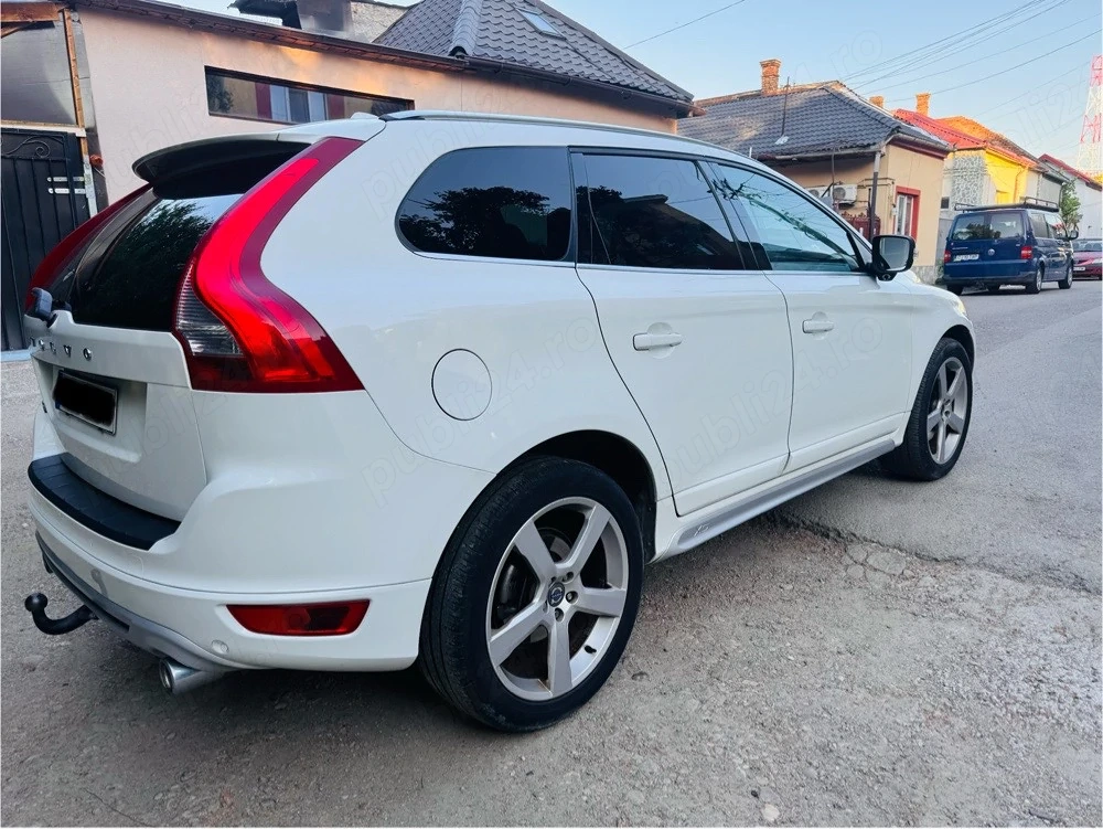 Volvo xc60 2013 R-Design 215CP