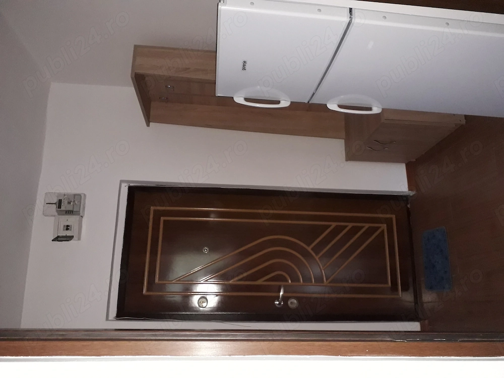 Proprietar inchiriez garsonieră, etajul 1, confort 1, foarte curata