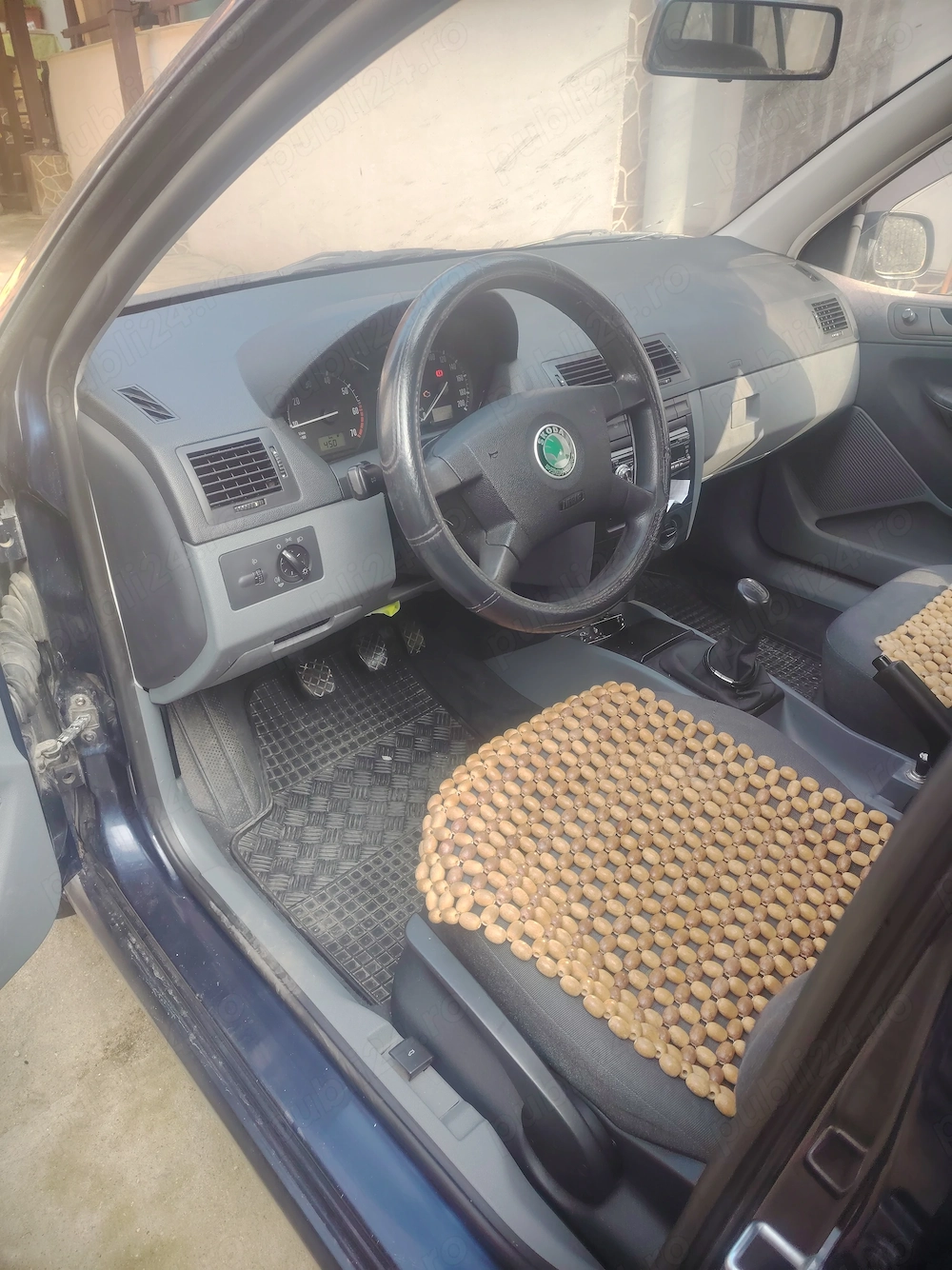 Vând Skoda Fabia an 2002