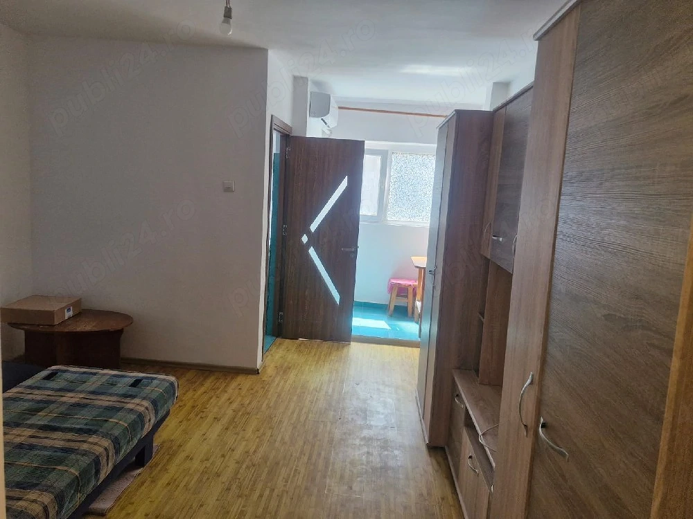 Vand Garsoniera Lapus 