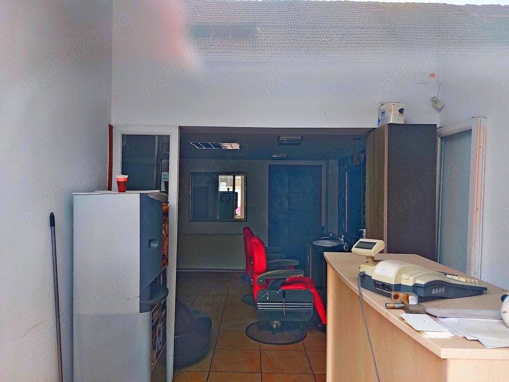 SEMICENTRAL | Spatiu comercial de aproximativ 100 mp | Pretabil salon de infrumusetare
