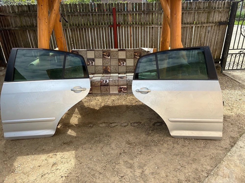 Uși spate VW Golf Plus / Golf 5 Plus complete argintii