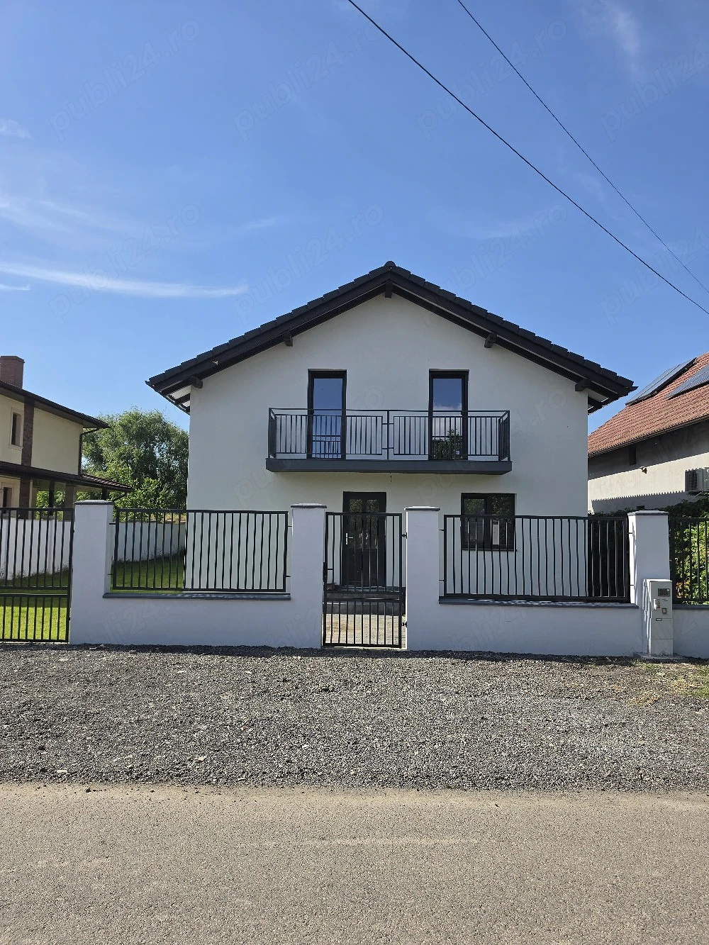 Casă de vânzare în Sânmihaiu Român