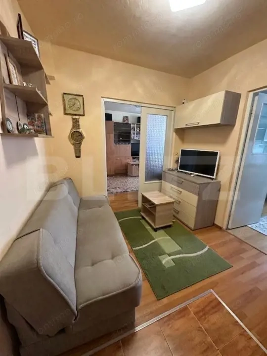 Apartament cu 2 camere, 51 mp, decomandat, Aiud