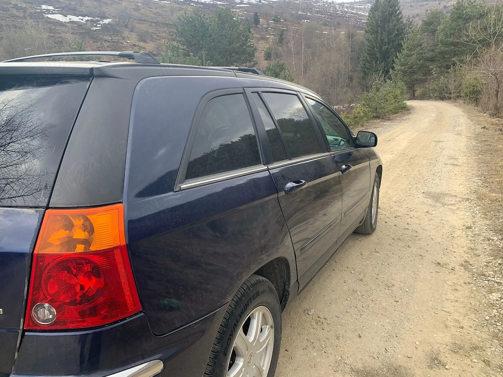 De vânzare chrysler pacifica touring awd