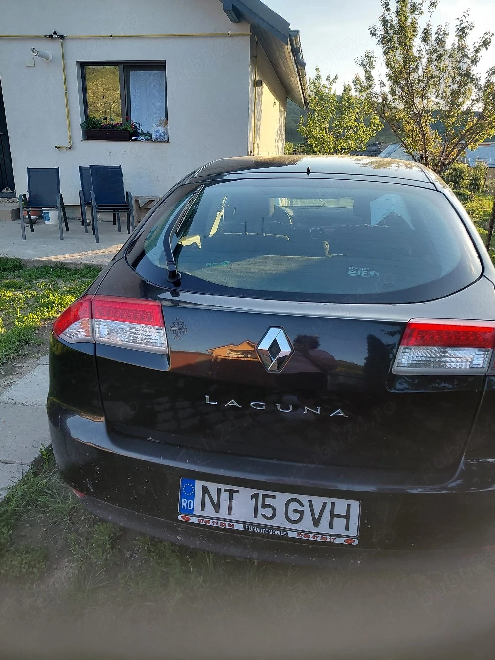vând Renault Laguna 3 2010 1.5 dci 