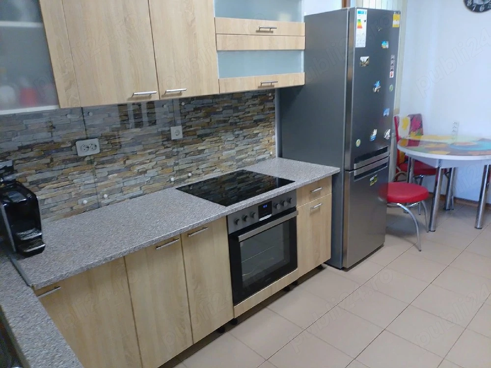 Vând apartament cu 2 camere  in Nojorid