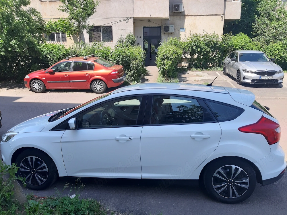 Vând Ford Focus 2013