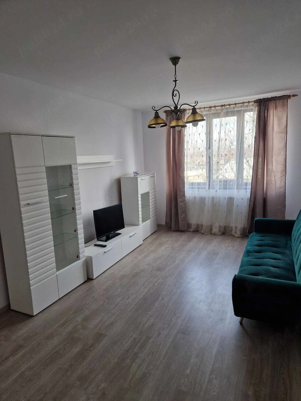 Inchiriez apartament 3 camere, 2021, Teilor+ 1 loc parcare